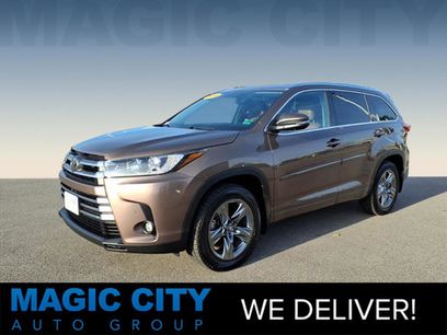 Used 2019 Toyota Highlander Limited