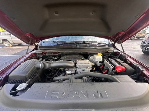Used 2022 RAM 1500 Laramie AWD/4WD image 14