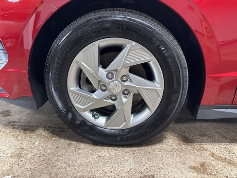 Certified 2025 Hyundai Sonata SE FWD image 8