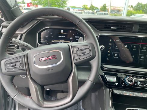 Used 2025 GMC Sierra 1500 AT4X w/ AT4X AEV Edition AWD/4WD image 17