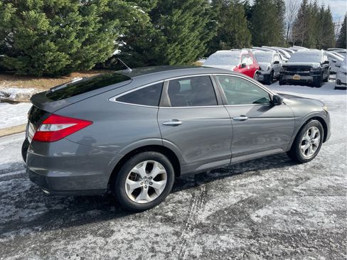 Used 2010 Honda Crosstour EX-L image 9