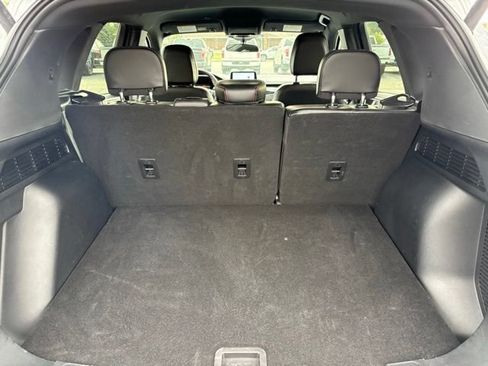 Used 2025 Ford Escape ST-Line Select AWD/4WD image 15