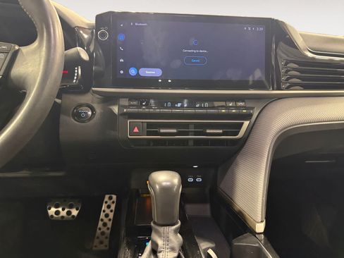 Used 2025 Toyota Camry SE w/ Multimedia Upgrade Package FWD image 12