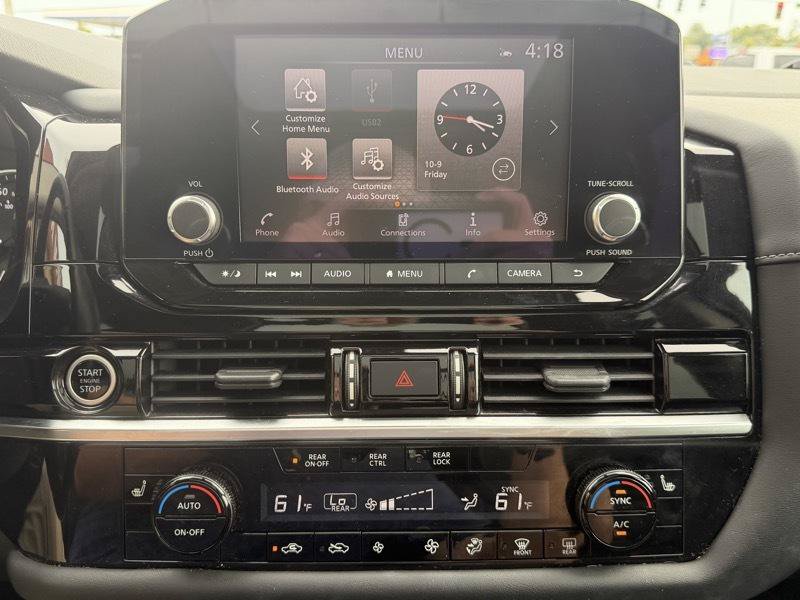 Used 2022 Nissan Pathfinder SV w/ SV Premium Package AWD/4WD image 26