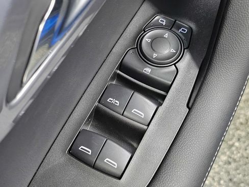 Used 2026 Chevrolet Blazer LT FWD image 28
