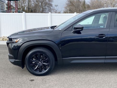 Used 2024 MAZDA CX-50 AWD 2.5 S w/ Premium Package image 2