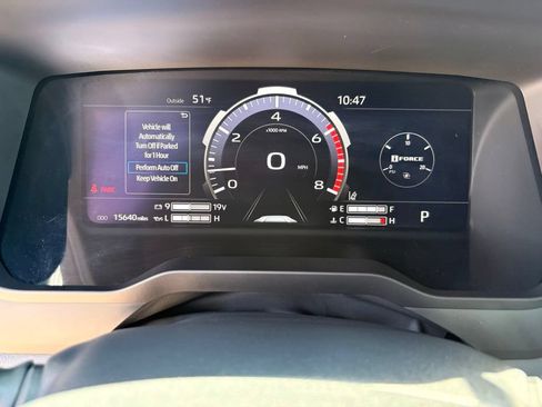 Used 2024 Toyota Tundra Platinum AWD/4WD image 16