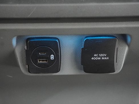 Used 2021 Ford F150 XLT w/ Equipment Group 302A High image 34