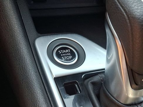 Used 2024 Nissan Sentra SV FWD image 22
