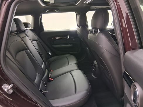 Used 2019 MINI Cooper Clubman S w/ Premium Package FWD image 33