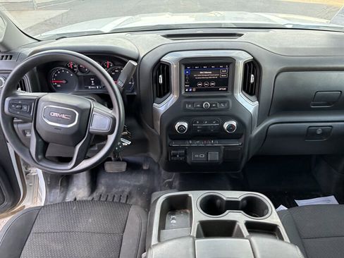 Used 2021 GMC Sierra 2500 4x4 Crew Cab w/ Gooseneck/5TH Wheel Package image 20