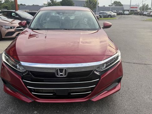Used 2022 Honda Accord LX image 4