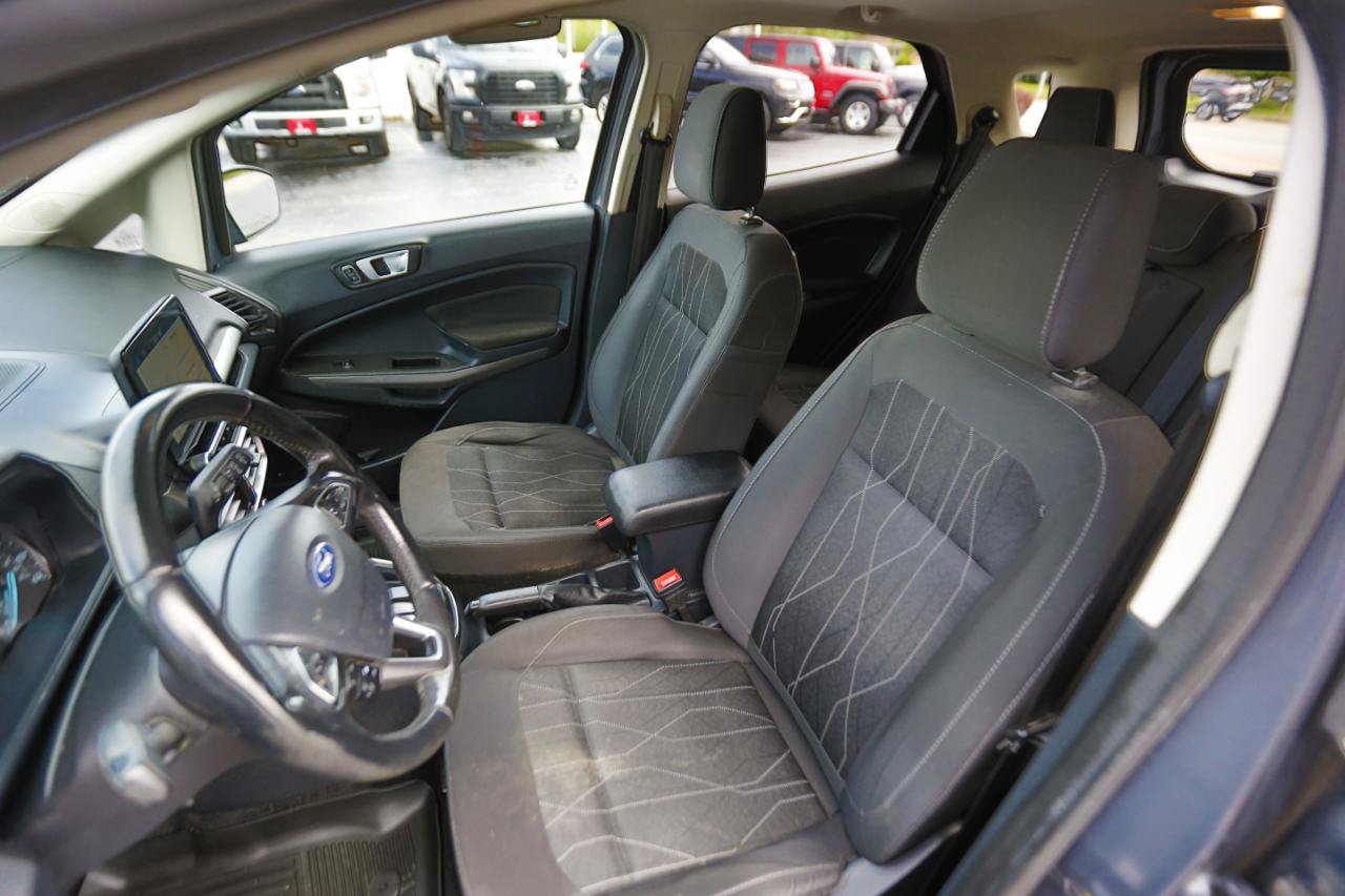Used 2018 Ford EcoSport SE w/ SE Convenience Package AWD/4WD image 4