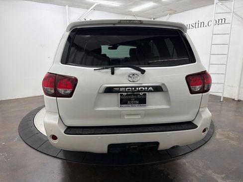 Used 2021 Toyota Sequoia Platinum RWD image 6