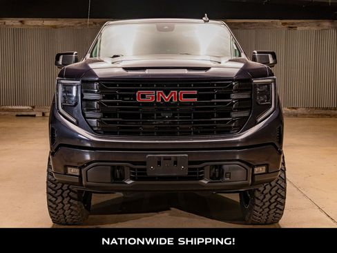 Used 2022 GMC Sierra 1500 Elevation w/ Elevation Premium Package image 4