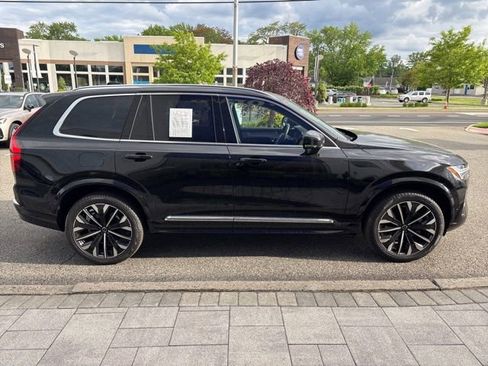 Used 2025 Volvo XC90 B6 Plus AWD/4WD image 6
