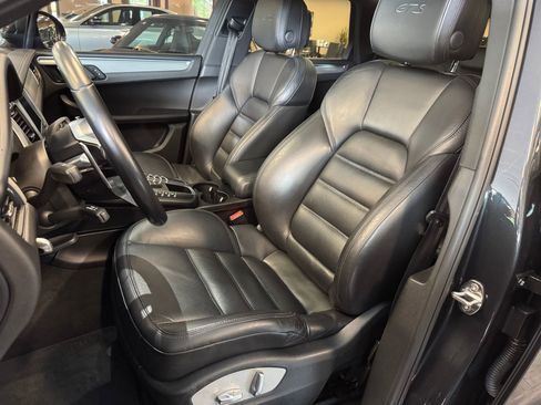 Used 2018 Porsche Macan GTS AWD/4WD image 20