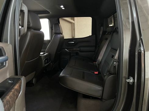 Used 2019 GMC Sierra 1500 Denali w/ Denali Ultimate Package image 18