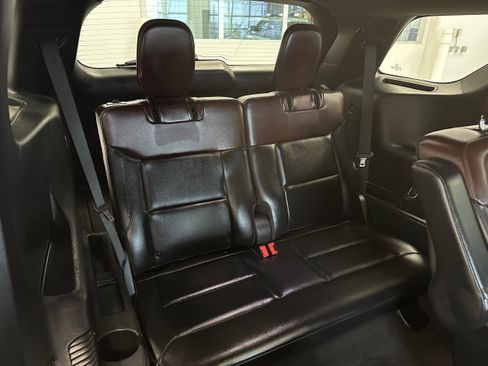 Used 2022 Ford Explorer Platinum w/ Equipment Group 601A image 16