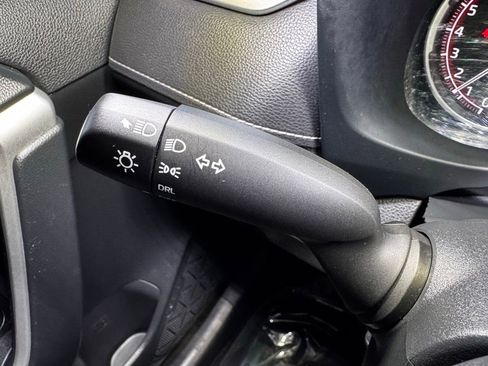 Used 2023 Toyota RAV4 LE AWD/4WD image 27