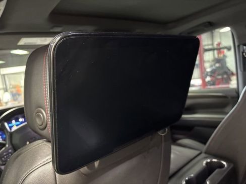 Used 2022 Chevrolet Tahoe RST w/ Sport Performance Package image 14