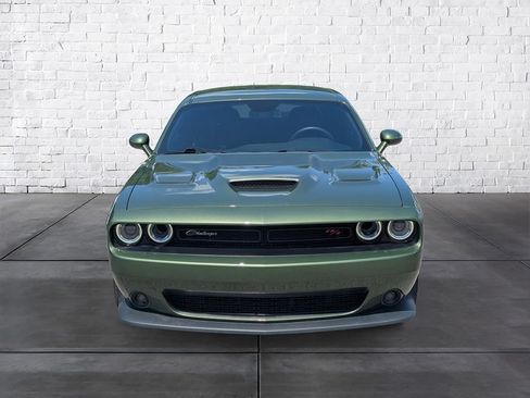 Used 2022 Dodge Challenger R/T Scat Pack RWD image 3