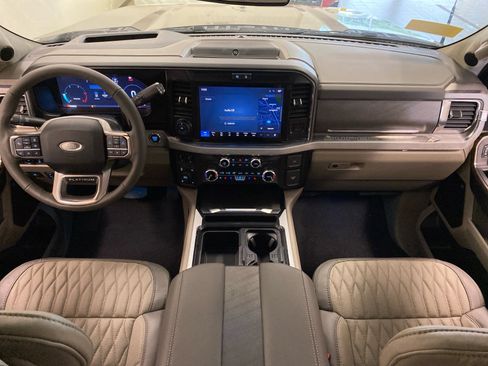New 2026 Ford F350 Platinum w/ Platinum Plus Package AWD/4WD image 10