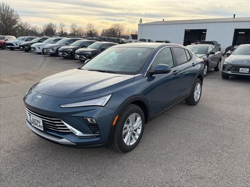 New 2026 Buick Envista Preferred w/ Convenience II Package image 2