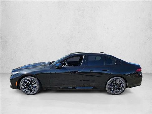 New 2026 BMW 530i w/ M Sport Package RWD image 5