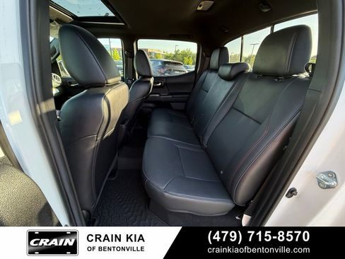 Used 2022 Toyota Tacoma TRD Pro AWD/4WD image 25