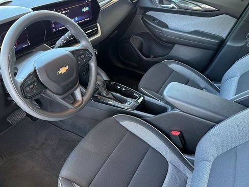 Used 2026 Chevrolet TrailBlazer LT w/ Driver Confidence Package FWD image 5