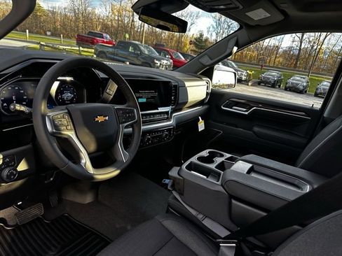 New 2026 Chevrolet Silverado 1500 LT image 14
