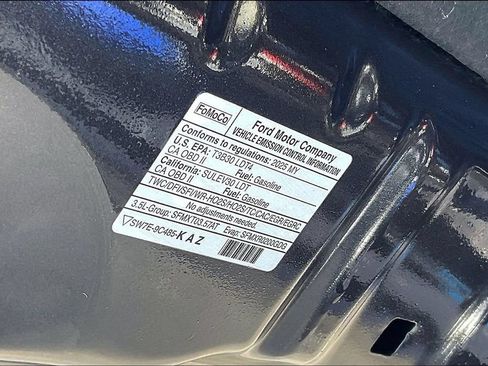 Certified 2025 Ford Expedition Platinum w/ Driver's Package AWD/4WD image 34