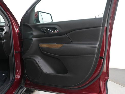 Used 2018 GMC Acadia SLE AWD/4WD image 9