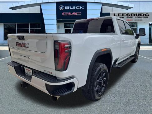 Used 2024 GMC Sierra 2500 AT4 AWD/4WD image 7