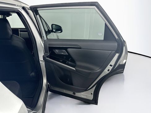 Used 2023 Toyota bZ4X XLE w/ Weather Package image 30