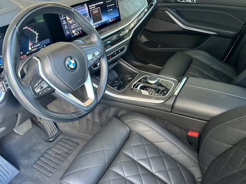 Used 2024 BMW X5 sDrive40i w/ Premium Package image 10