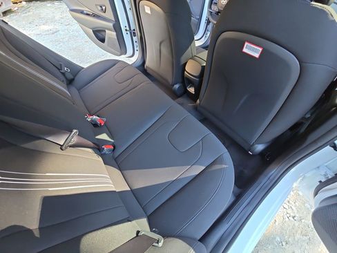 New 2026 Hyundai Elantra Sport image 12