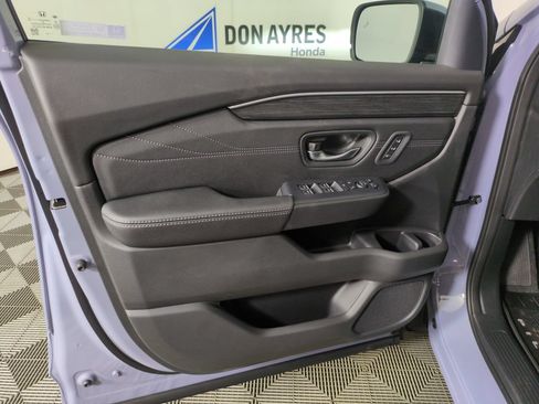 New 2026 Honda Pilot Touring image 10
