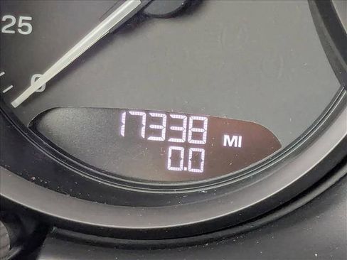 Used 2023 Porsche Macan GTS AWD/4WD image 11