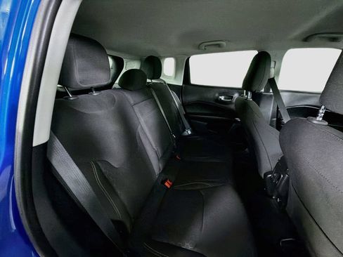 Used 2018 Jeep Compass Sport FWD image 27