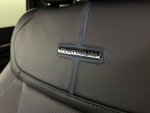 New 2025 Ford F250 Platinum image 31