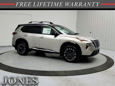 New 2026 Nissan Rogue Platinum image 1