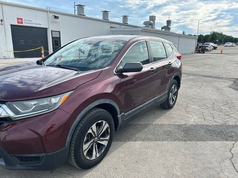 Used 2018 Honda CR-V LX image 2