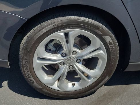 Certified 2024 Honda Accord LX image 7