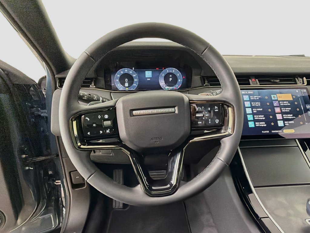 New 2026 Land Rover Range Rover Evoque S AWD/4WD image 11