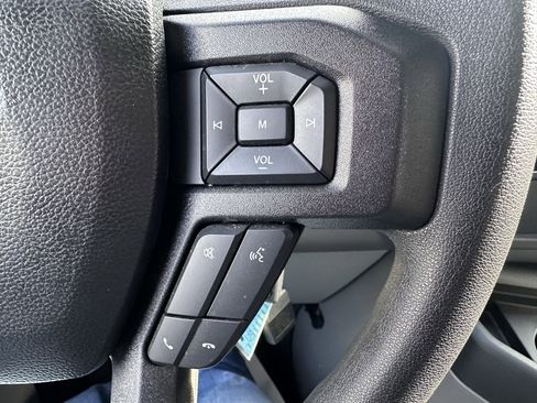 Used 2026 Ford E-450 and Econoline 450 Super Duty w/ Interior Upgrade Package image 16