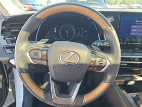 Used 2024 Lexus RX 350 AWD image 3