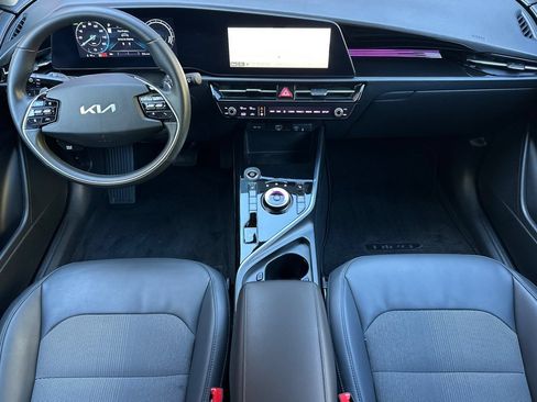 Used 2024 Kia Niro Wind FWD image 13