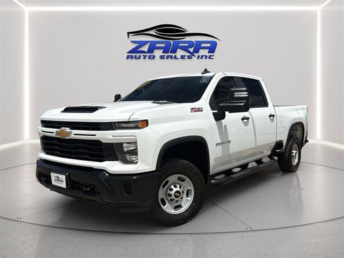 Used 2024 Chevrolet Silverado 2500 Custom w/ Custom Convenience Package AWD/4WD image 1